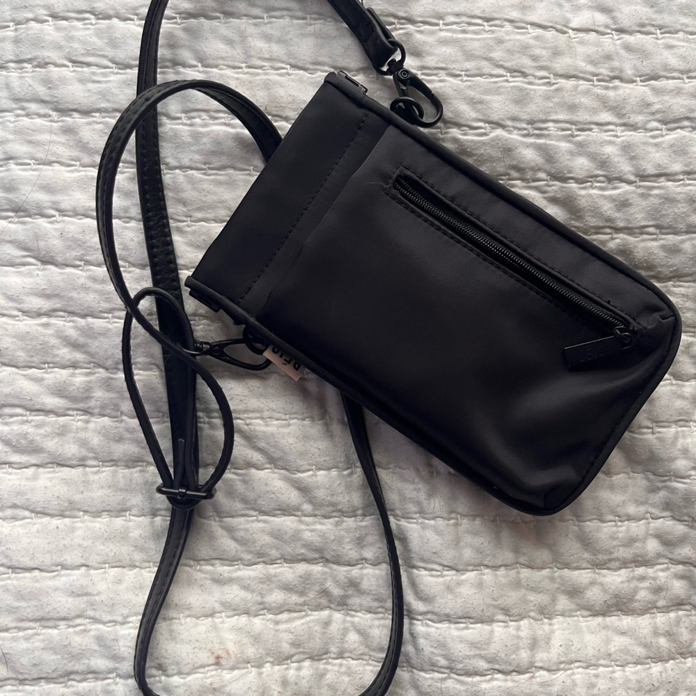 BEIS THE ID CROSSBODY BAG IN BLACK - Picture 4 of 4